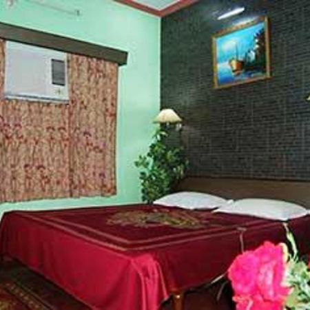 Hotel Vatika Далхаузи Экстерьер фото